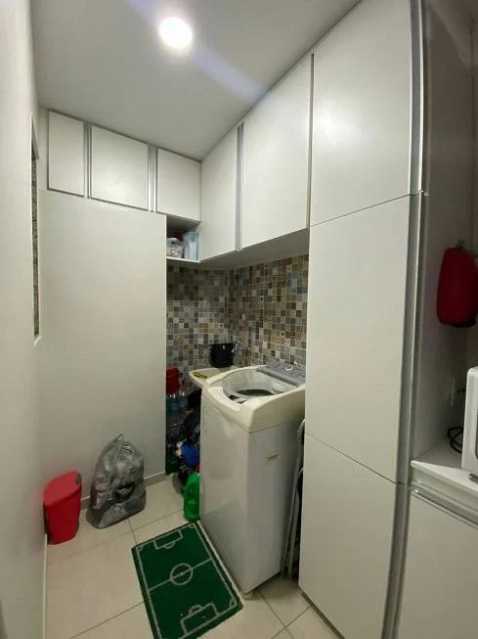 Apartamento à venda com 2 quartos, 60m² - Foto 12