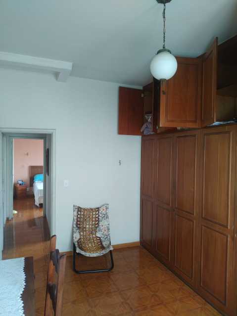 Apartamento à venda com 2 quartos, 85m² - Foto 4