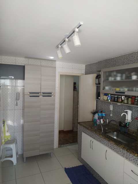 Apartamento à venda com 3 quartos, 113m² - Foto 11