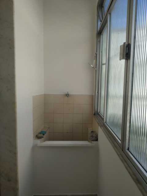 Apartamento à venda com 2 quartos, 60m² - Foto 11