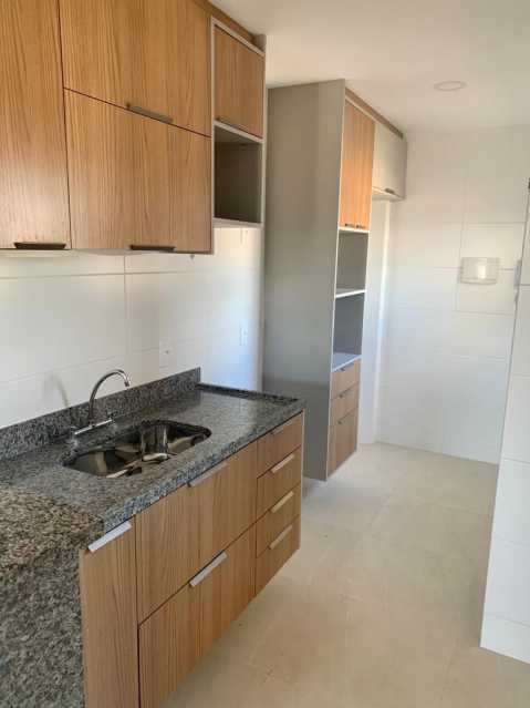 Apartamento à venda com 1 quarto, 45m² - Foto 11