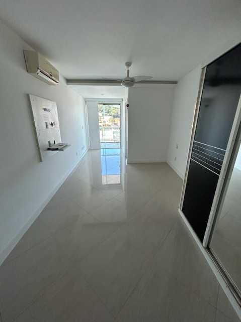 Casa à venda com 4 quartos, 400m² - Foto 16