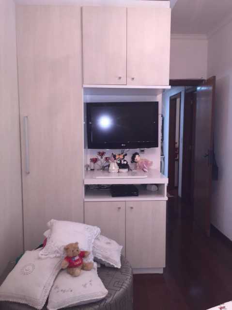 Apartamento à venda com 3 quartos, 131m² - Foto 10