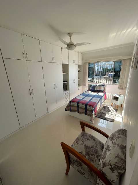 Apartamento à venda com 3 quartos, 250m² - Foto 8