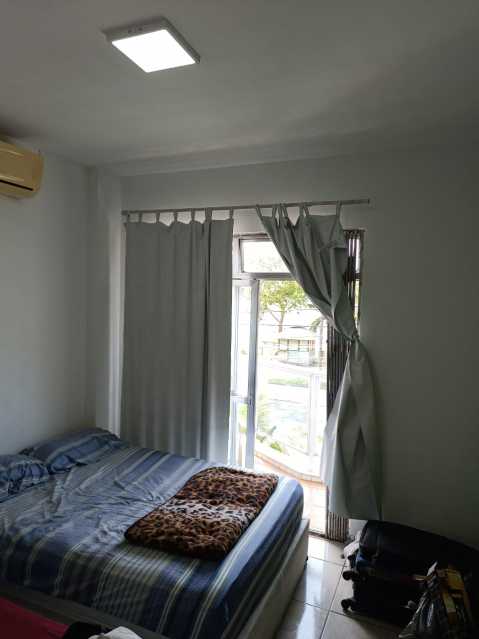 Apartamento à venda com 3 quartos, 100m² - Foto 9