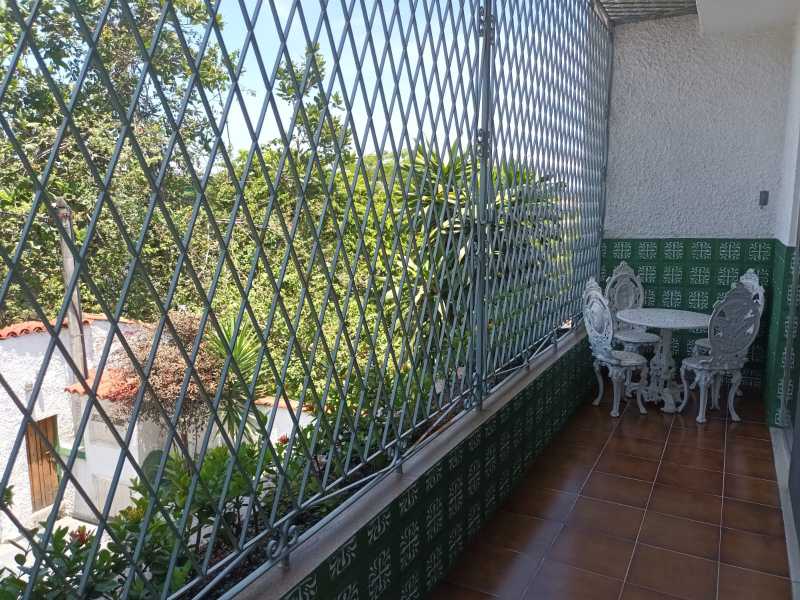 Casa à venda com 4 quartos, 150m² - Foto 24