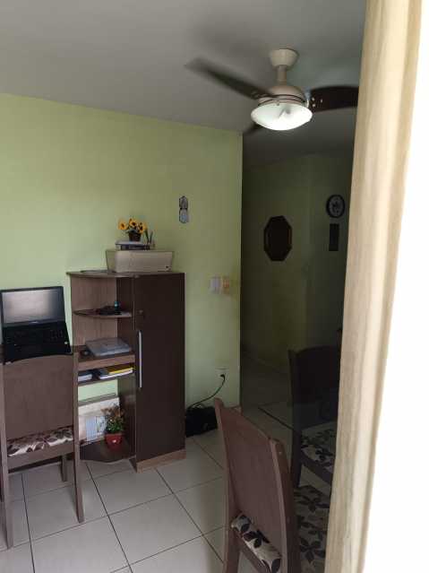 Apartamento à venda com 2 quartos, 70m² - Foto 10