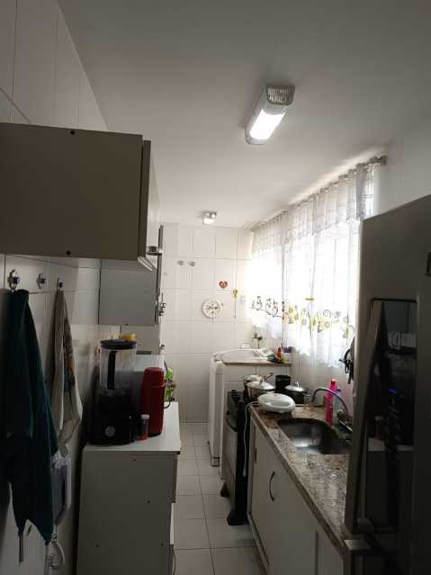 Apartamento à venda com 2 quartos, 70m² - Foto 22