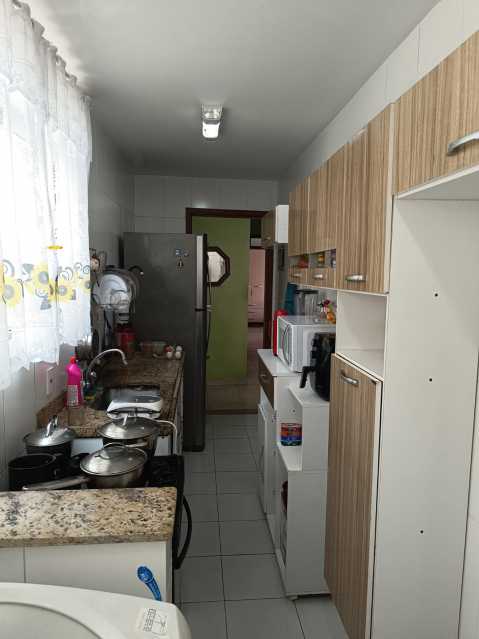 Apartamento à venda com 2 quartos, 70m² - Foto 25