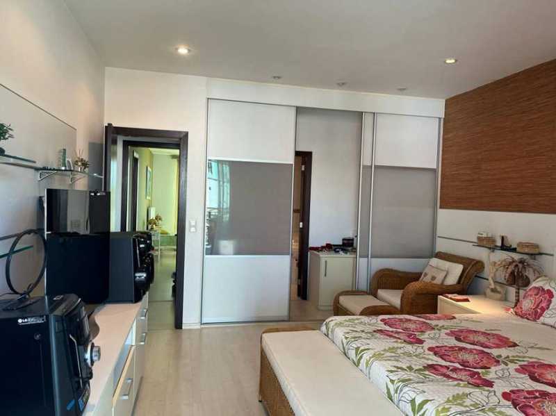 Apartamento à venda com 4 quartos, 281m² - Foto 15