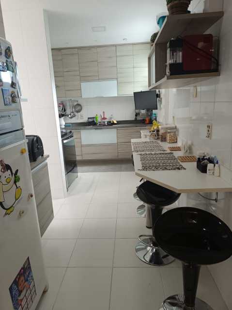 Cobertura à venda com 3 quartos, 245m² - Foto 18