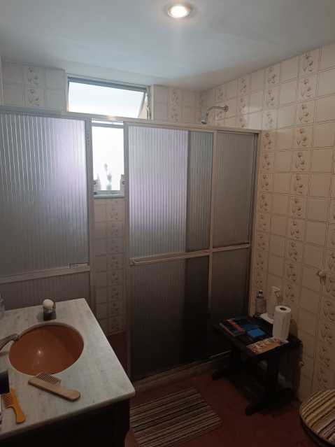 Apartamento à venda com 3 quartos, 125m² - Foto 15