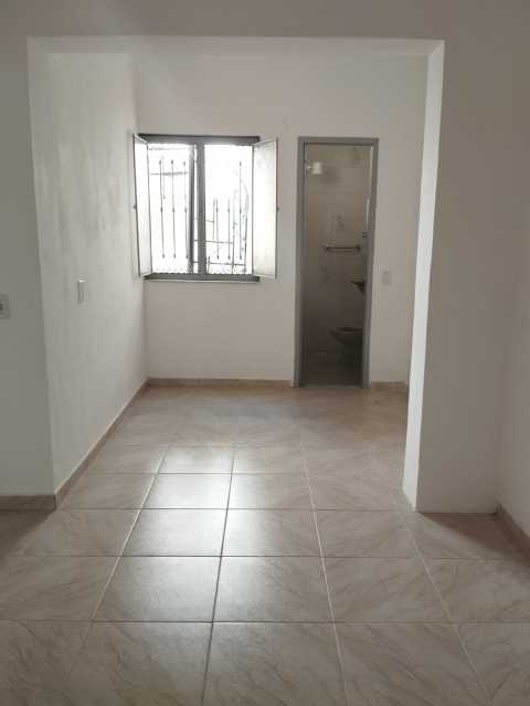 Casa à venda com 3 quartos, 87m² - Foto 15