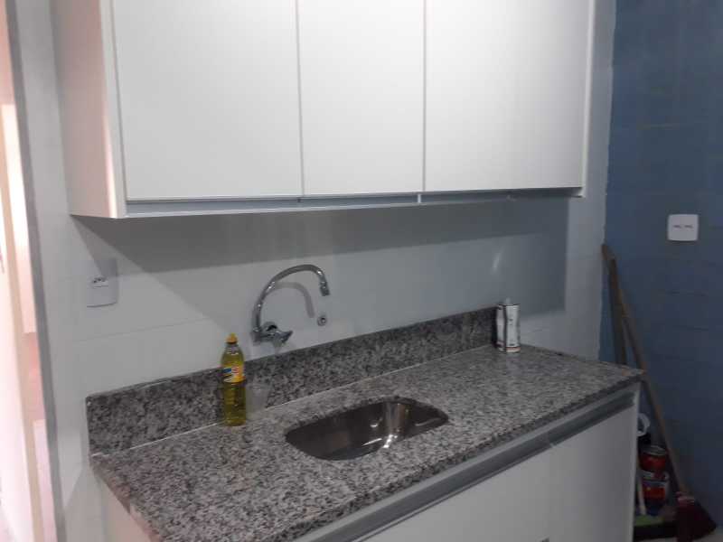 Apartamento à venda com 2 quartos, 60m² - Foto 13