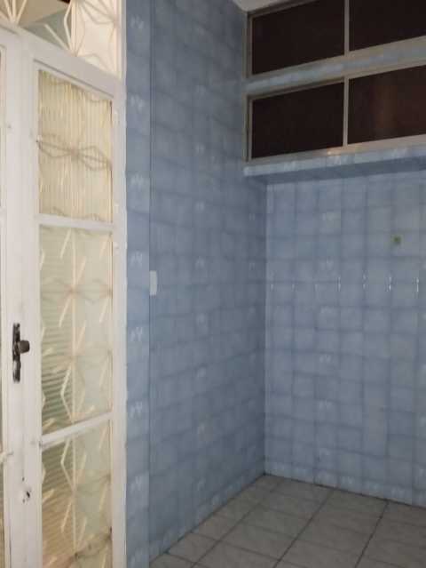 Apartamento à venda com 2 quartos, 60m² - Foto 17