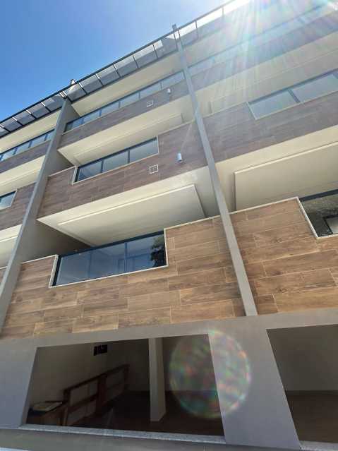 Apartamento à venda com 3 quartos, 137m² - Foto 1