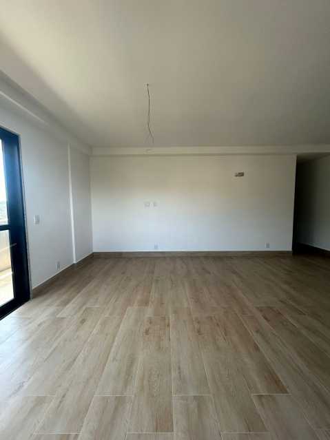 Apartamento à venda com 3 quartos, 137m² - Foto 5