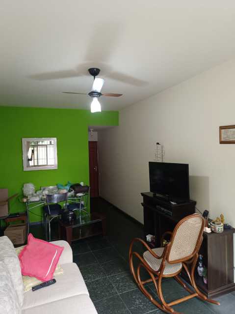 Apartamento à venda com 2 quartos, 75m² - Foto 7