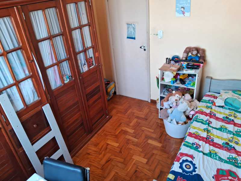 Casa à venda com 5 quartos, 130m² - Foto 8