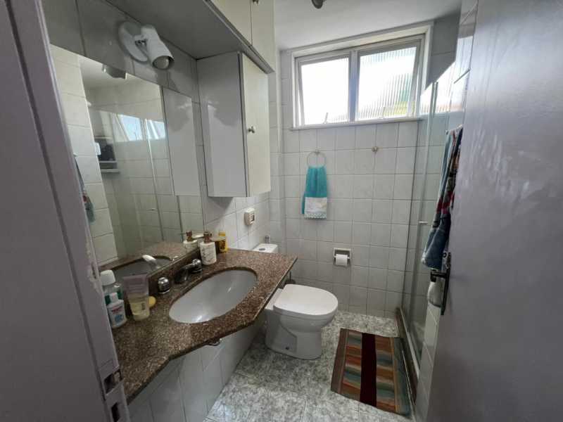 Apartamento à venda com 2 quartos, 103m² - Foto 18