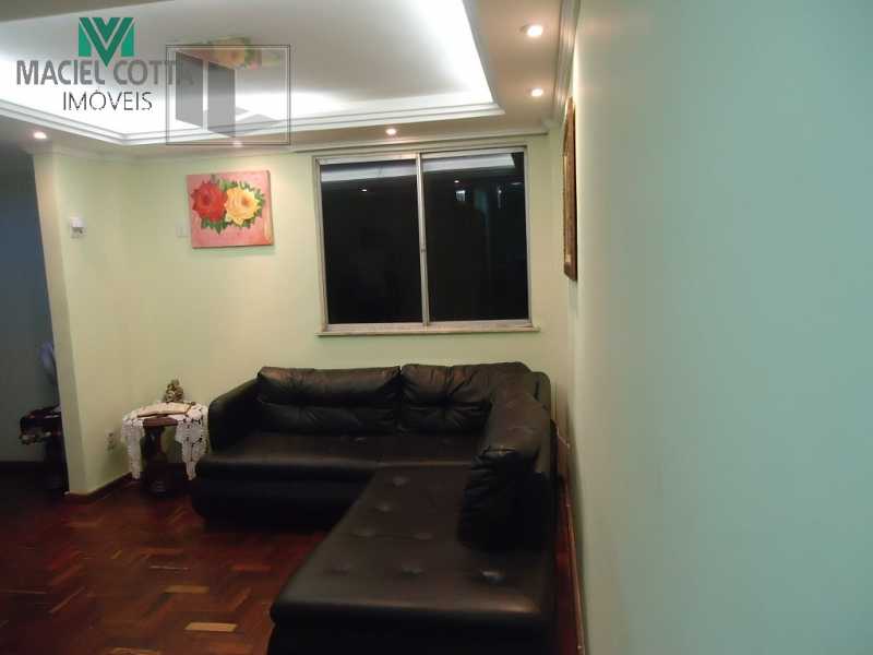 Apartamento à venda com 3 quartos, 55m² - Foto 4