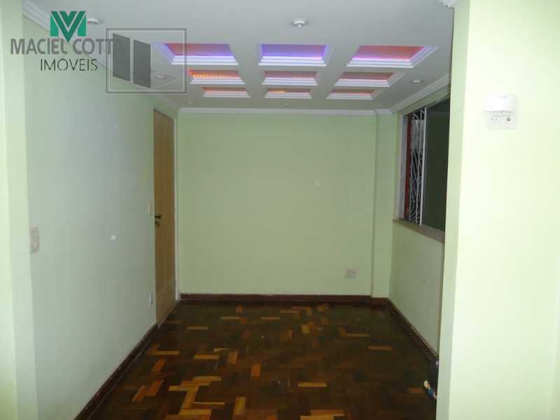 Apartamento à venda com 3 quartos, 55m² - Foto 9