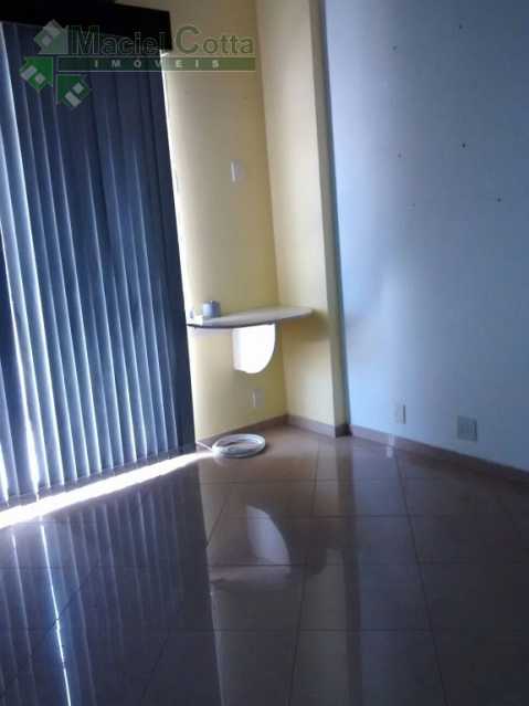 Apartamento à venda com 3 quartos, 148m² - Foto 5