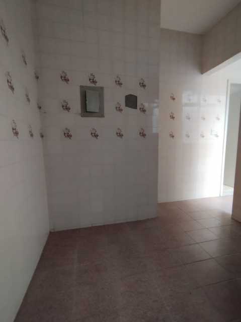 Apartamento à venda com 2 quartos, 75m² - Foto 11