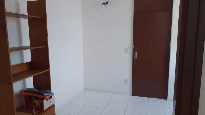 Apartamento à venda com 2 quartos, 46m² - Foto 2