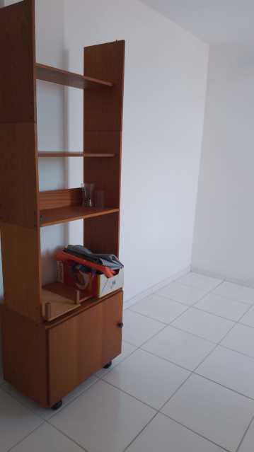 Apartamento à venda com 2 quartos, 46m² - Foto 3