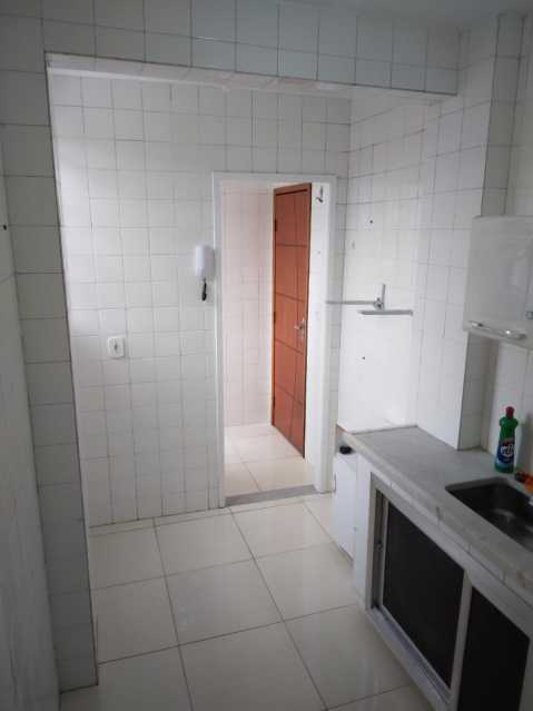 Apartamento para alugar com 1 quarto, 60m² - Foto 6