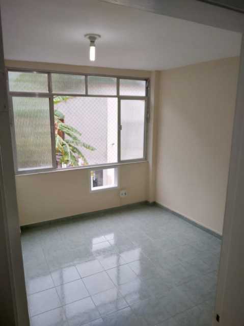 Apartamento para alugar com 1 quarto, 60m² - Foto 13