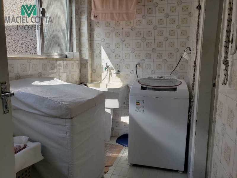 Apartamento à venda com 3 quartos, 110m² - Foto 11