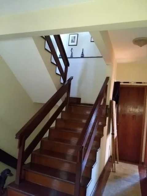 Casa à venda com 3 quartos, 240m² - Foto 6