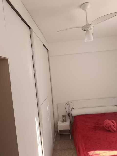 Apartamento à venda com 3 quartos, 105m² - Foto 13