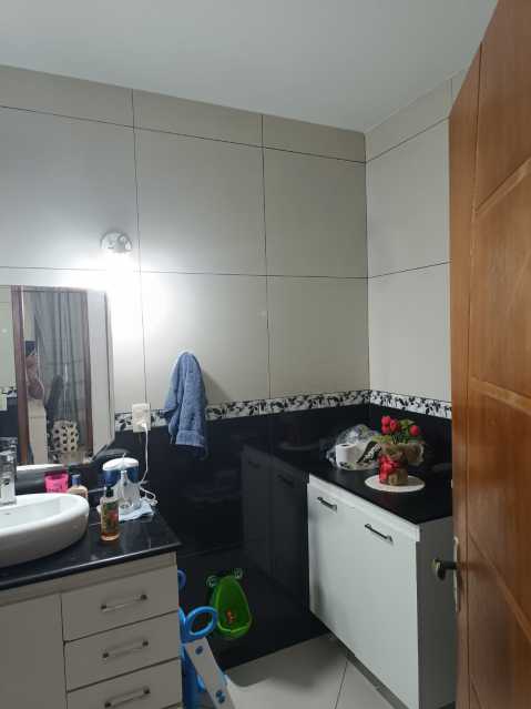 Apartamento à venda com 3 quartos, 105m² - Foto 18