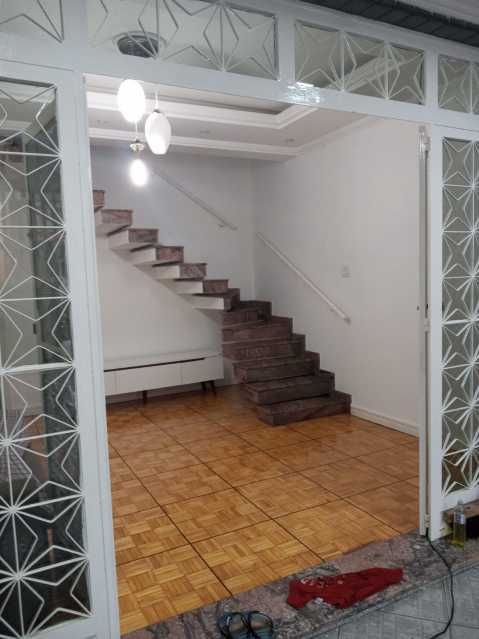 Casa de Condomínio à venda com 3 quartos, 90m² - Foto 2