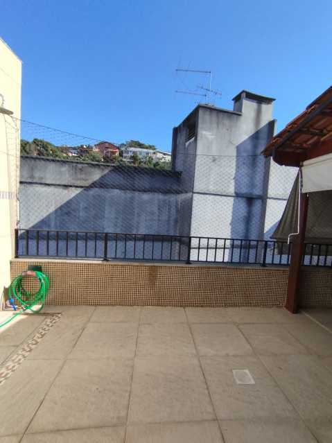 Cobertura à venda com 4 quartos, 220m² - Foto 5