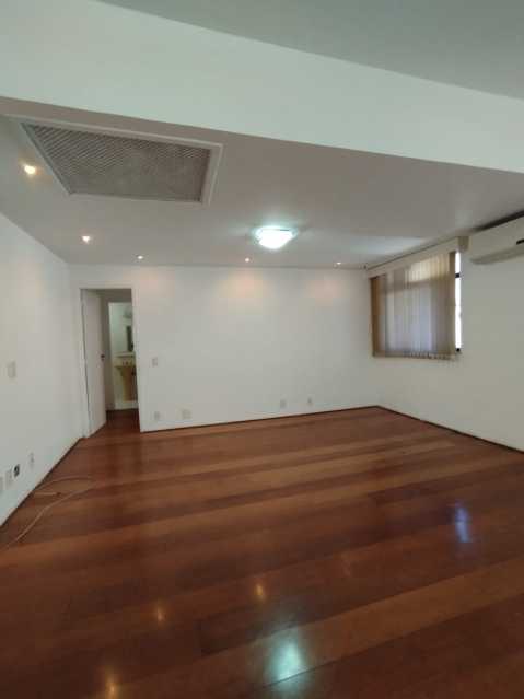 Cobertura à venda com 4 quartos, 220m² - Foto 10