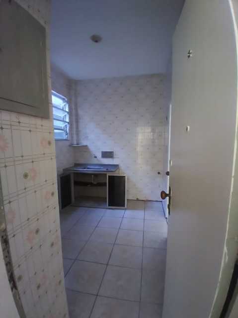 Apartamento à venda com 3 quartos, 85m² - Foto 10