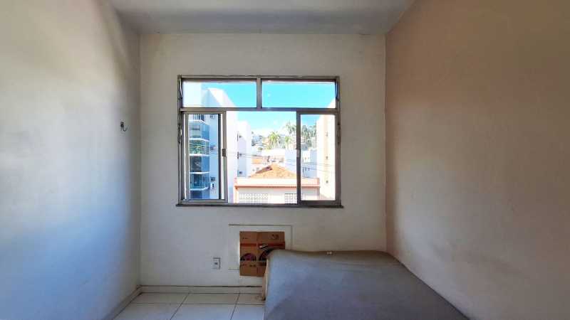 Apartamento à venda com 2 quartos, 75m² - Foto 4