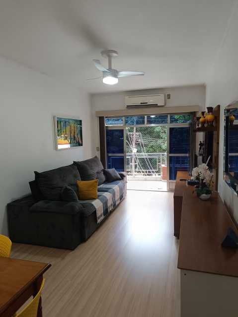 Apartamento à venda com 2 quartos, 80m² - Foto 7