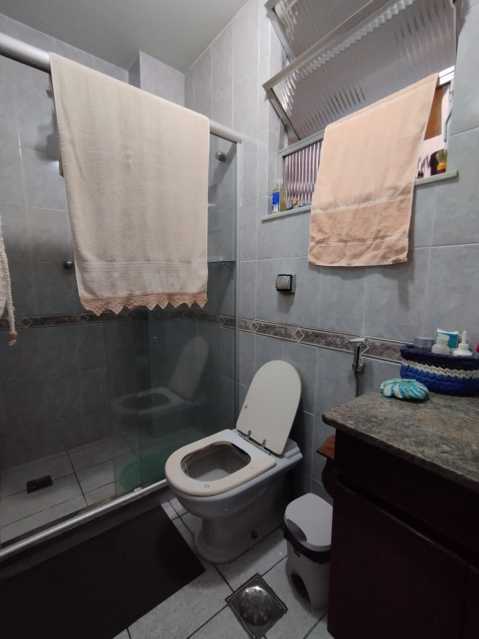 Apartamento à venda com 2 quartos, 65m² - Foto 15