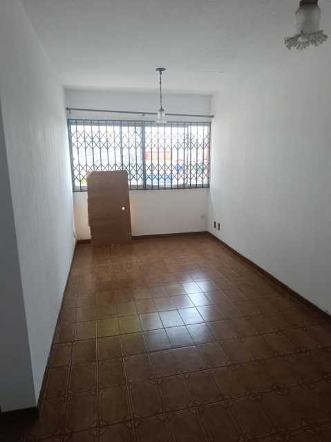 Apartamento à venda com 2 quartos, 60m² - Foto 4