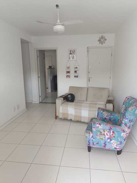 Apartamento à venda com 1 quarto, 50m² - Foto 5