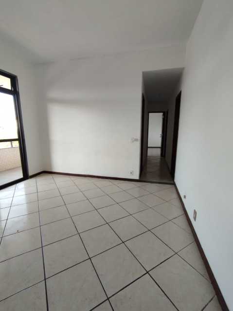 Apartamento à venda com 2 quartos, 78m² - Foto 15