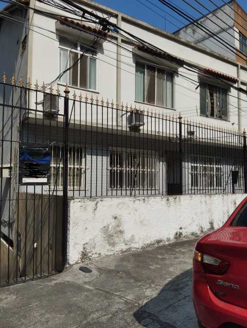 Apartamento à venda com 2 quartos, 62m² - Foto 2