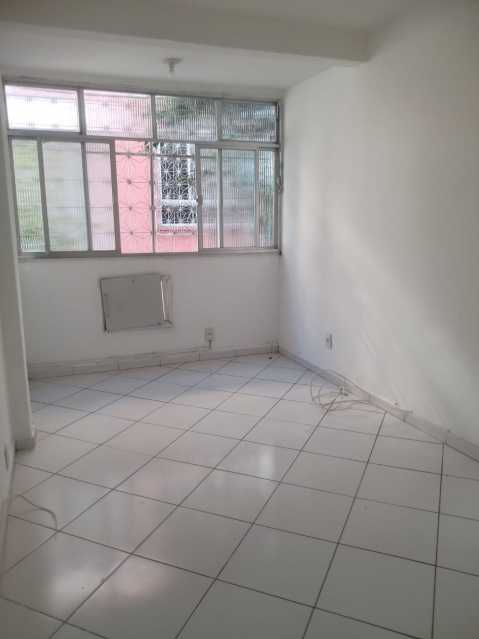 Apartamento à venda com 3 quartos, 68m² - Foto 7