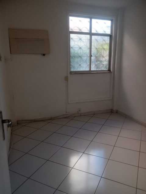 Apartamento à venda com 3 quartos, 68m² - Foto 8