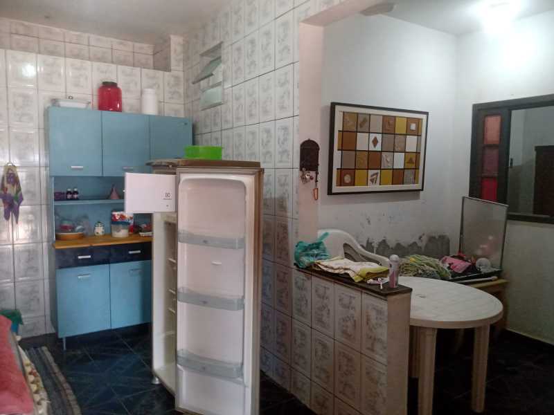 Casa à venda com 5 quartos, 180m² - Foto 15